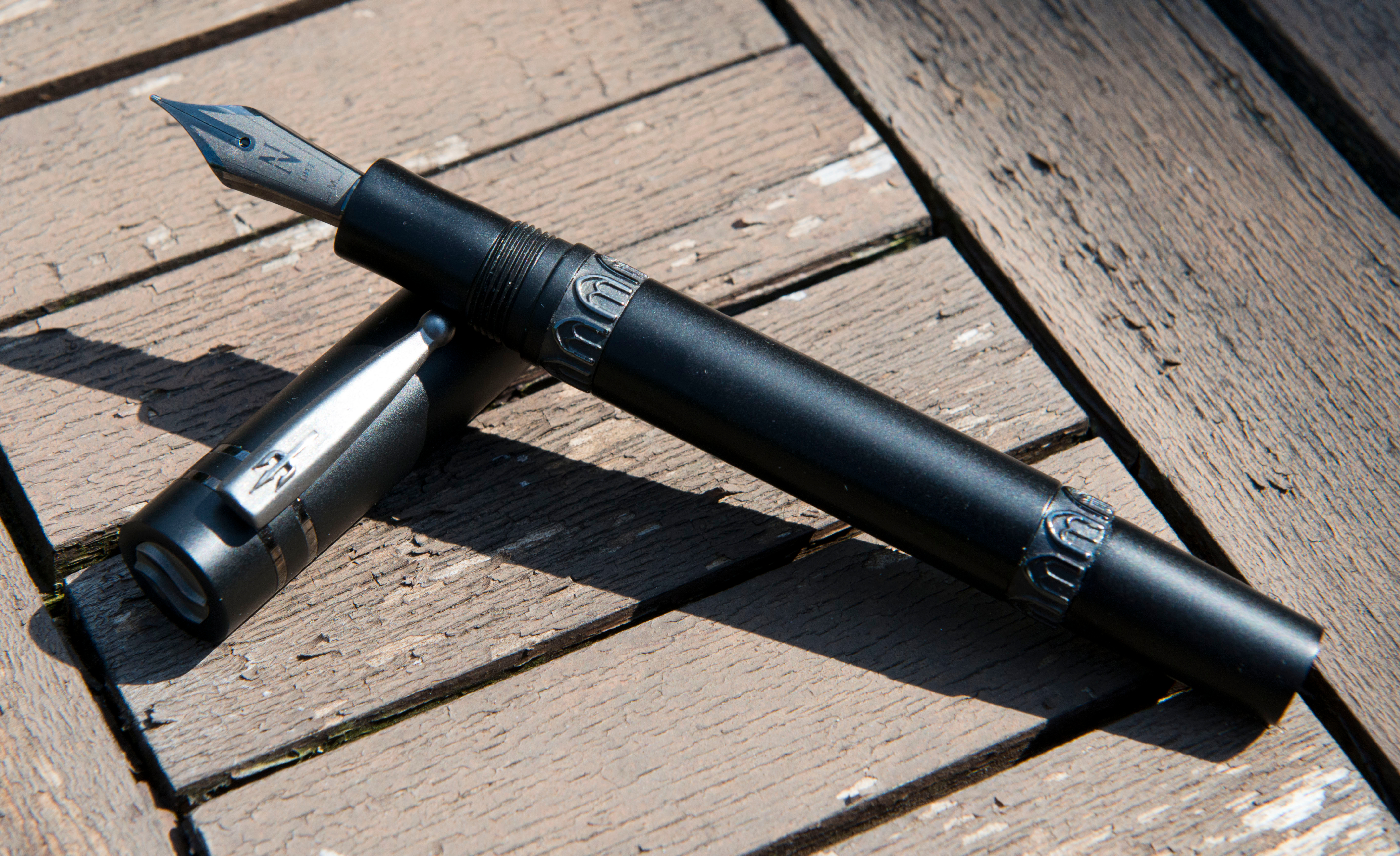 Nettuno 1911 Black Sands Fountain Pen | dapprman