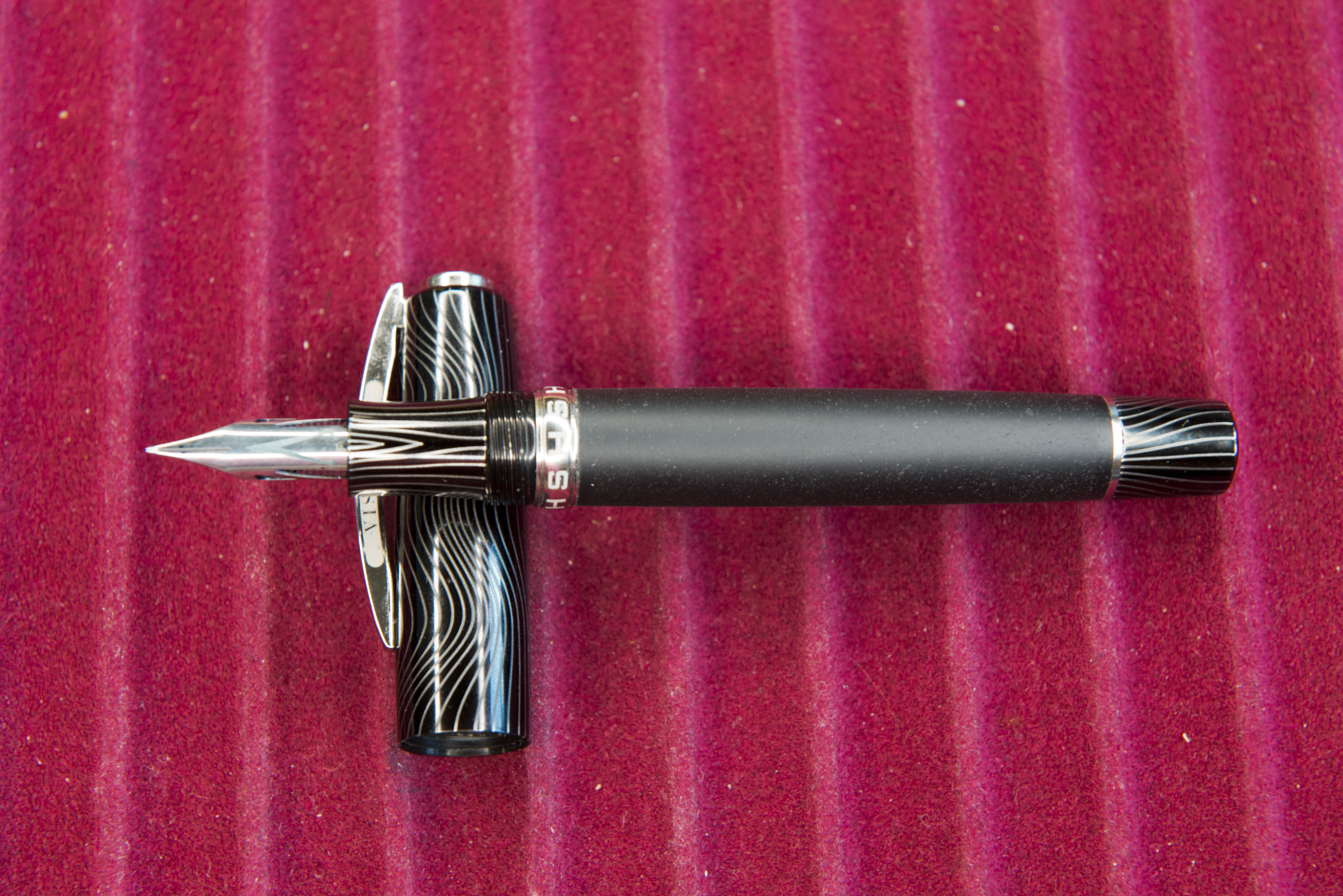 Visconti HomoSapiens マリーンスティール オーバーサイズ Visconti